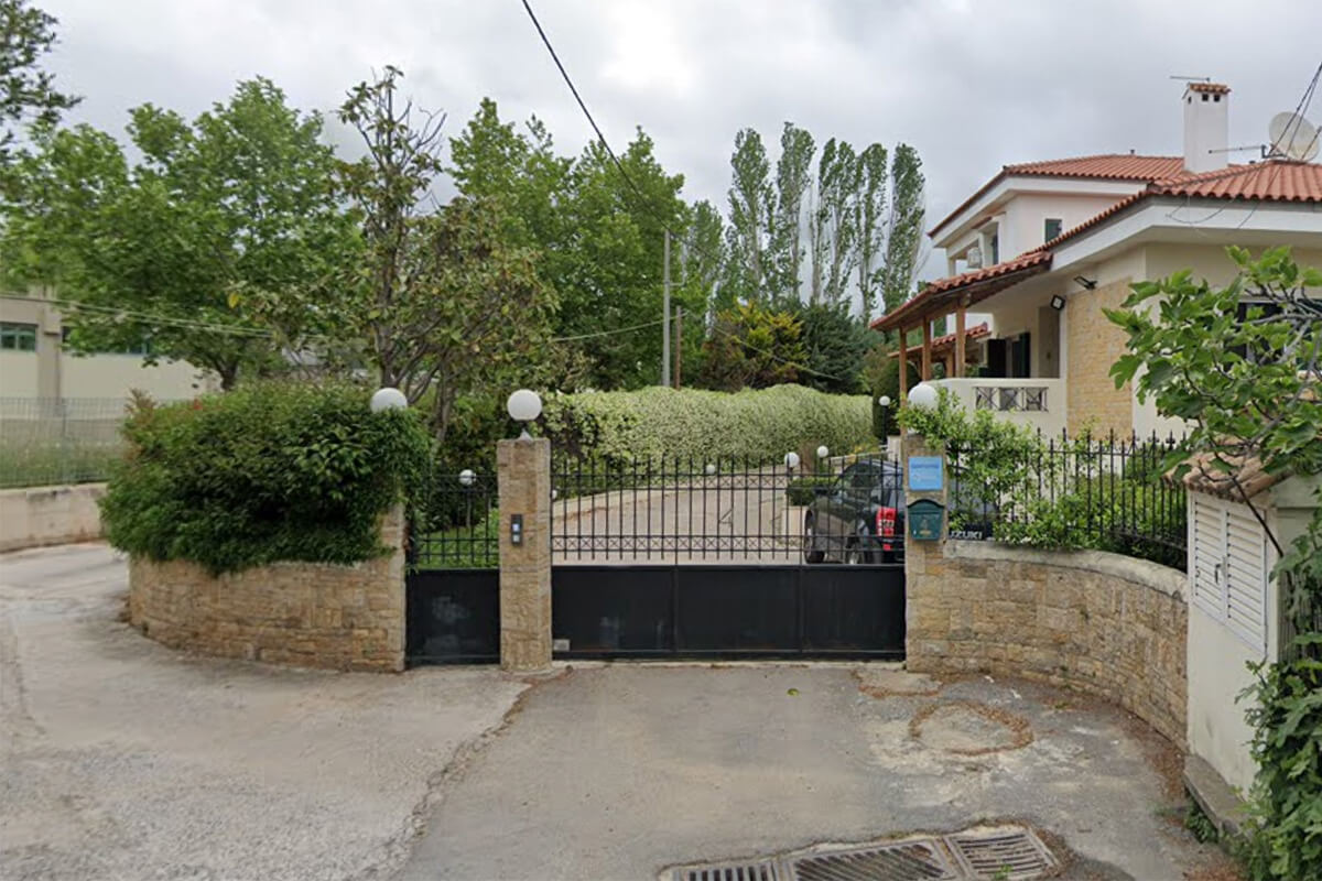 Οδοντιατρείο Αγίου Στεφάνου εξωτερική όψη